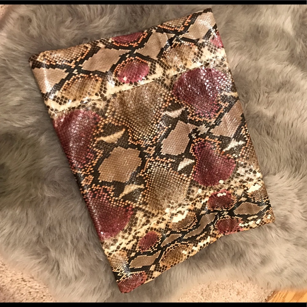 Katja Tamara Genuine Python Clutch - Picture 4 of 8